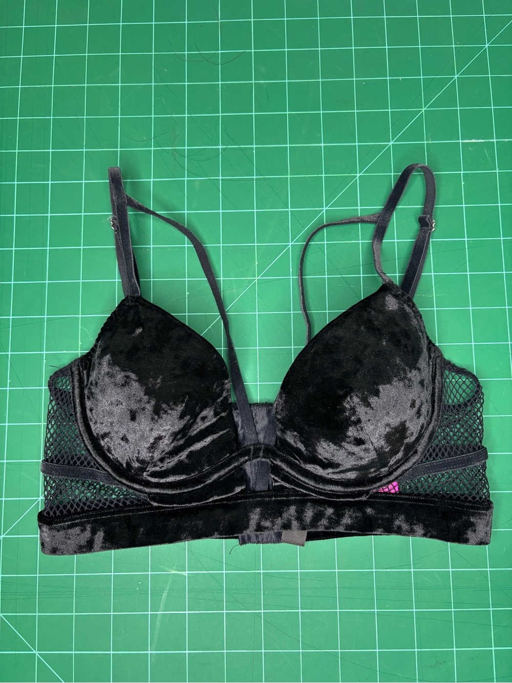 La SENZA Womenโs SM Black Velvet Push-Up Bralette with Mesh Panels Punk Festival